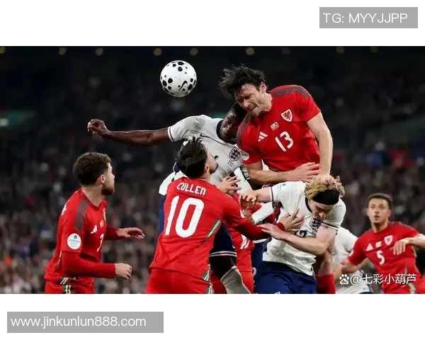 英超惊天冷门那不勒斯狂胜巴萨五球红牌事件引发全场热议